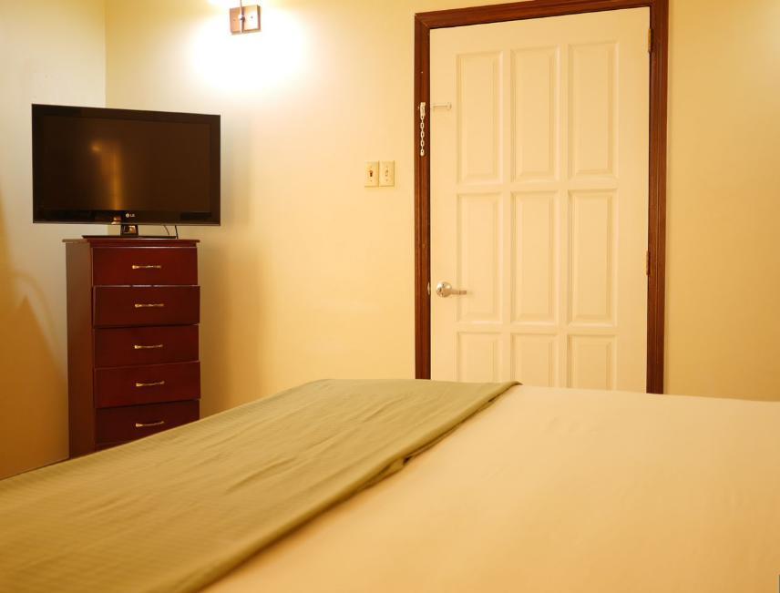 Brandsville Hotel جورج تاون المظهر الخارجي الصورة